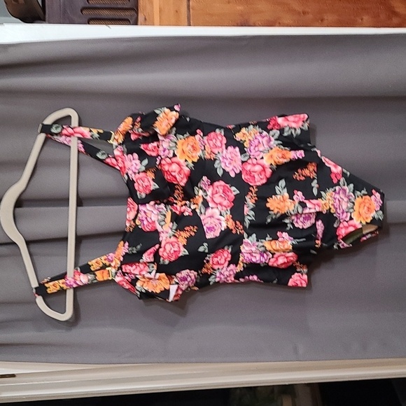 Terra & Sky Womens Swimsuit One Piece Black Floral Adjustable Straps 2X(20-22W) - Picture 1 of 14